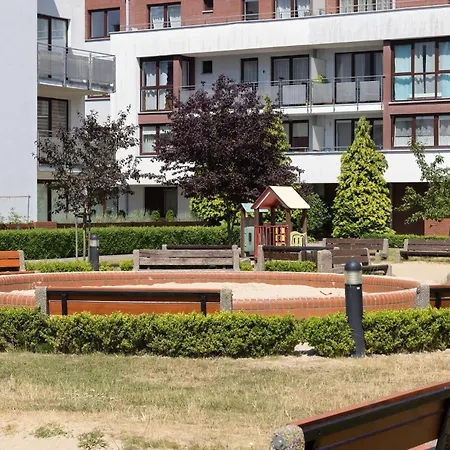 Spacious Wylotowa - By Jantar Διαμέρισμα Kołobrzeg